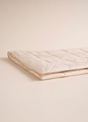 Saf Yün Çift Kişilik Yorgan